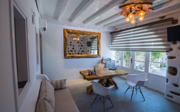 project Voula Apartments & Rooms @ mykonos