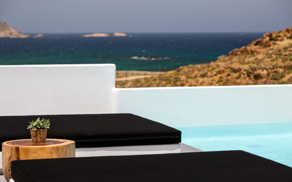 Ftelia Black Villas @ mykonos